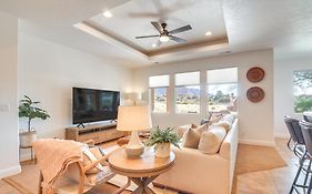 Zion Area Home With Scenic Views And Trail Access